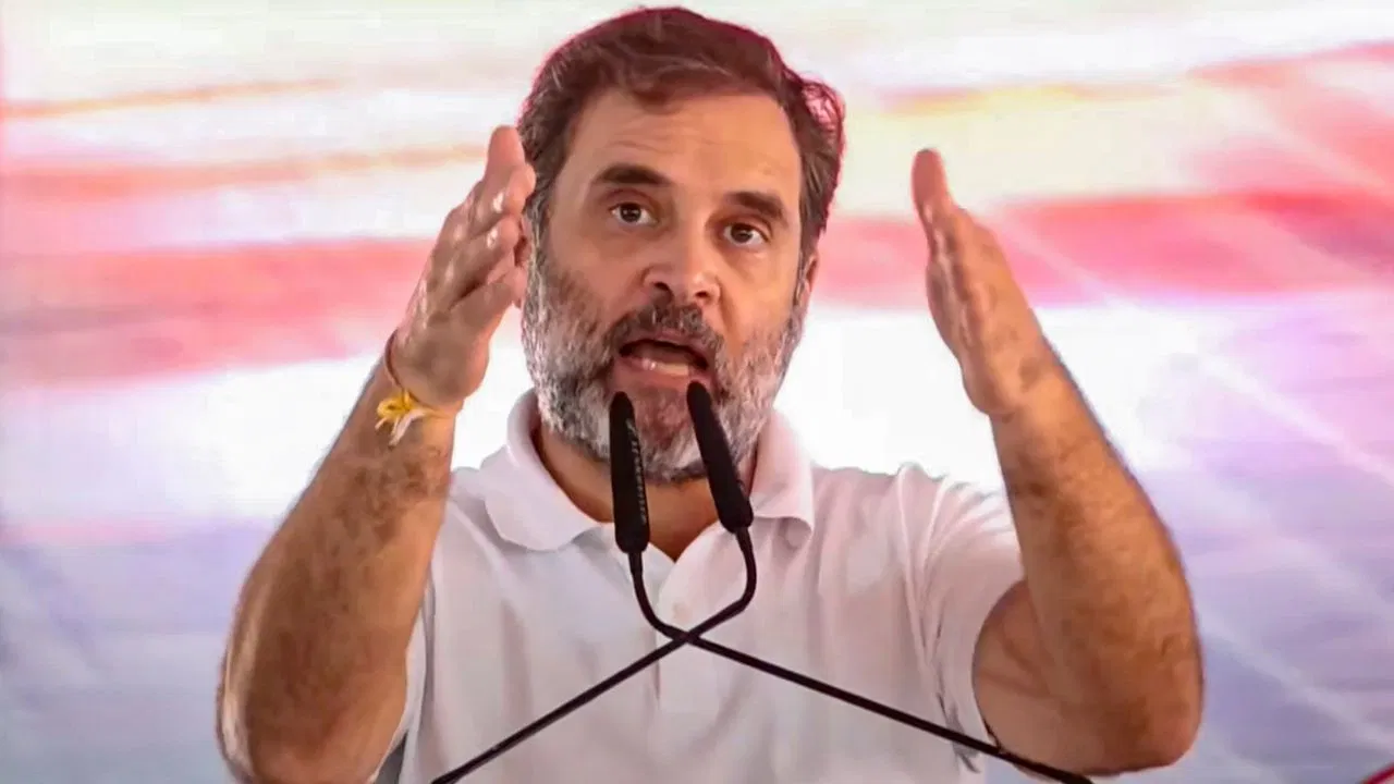 Photo of राहुल गांधी का बीजेपी पर बड़ा हमला: “अग्निवीर बनेंगे मजदूर, पैसा जा रहा अदानी के पास”