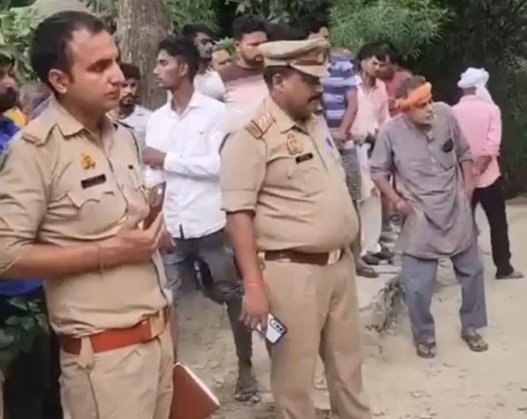 Photo of अयोध्या में 22 वर्षीय युवक की हत्या कर शव के किए छह टुकड़े