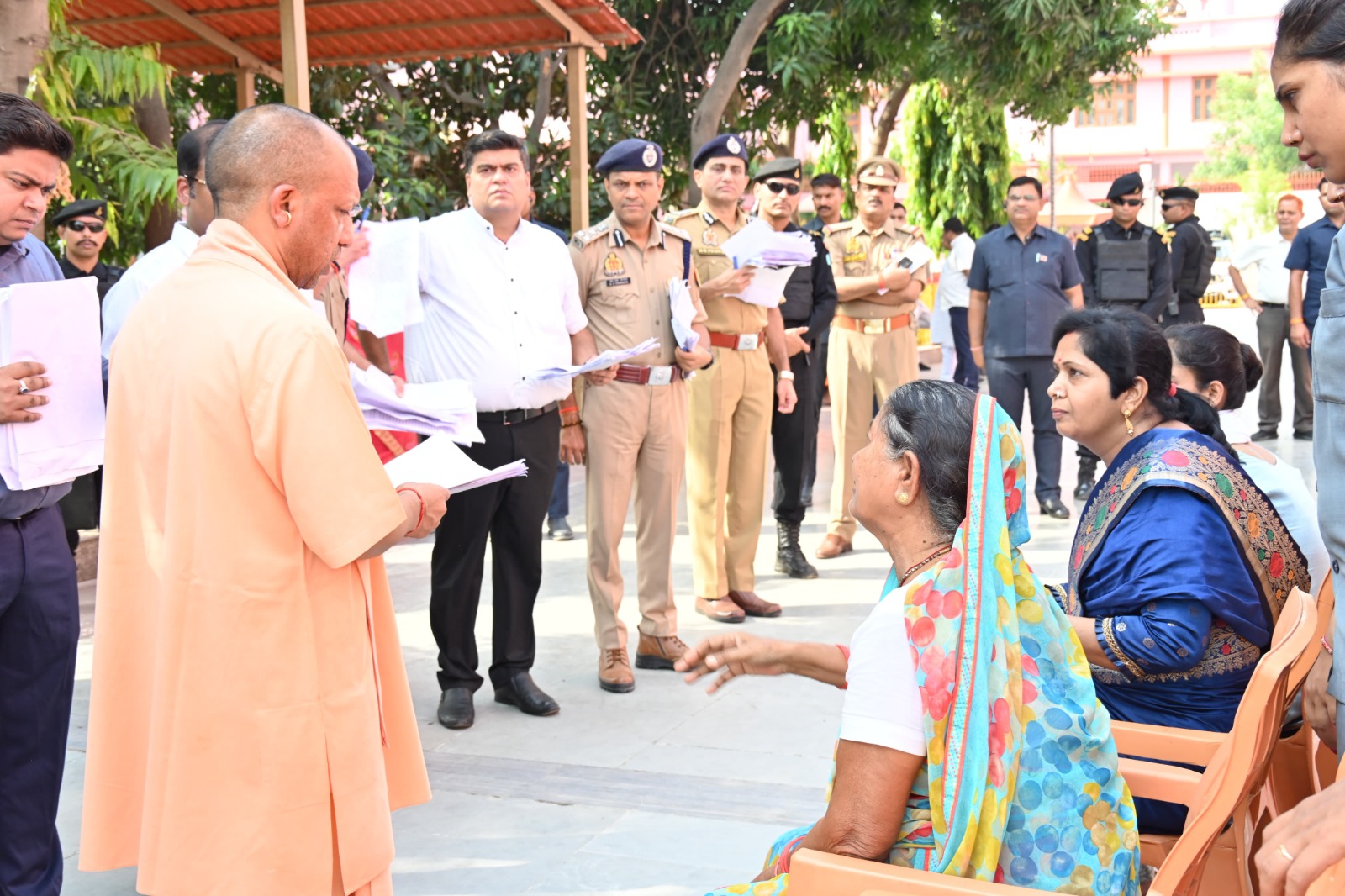 Photo of हर फरियादी को मिले न्याय, यही रामराज्य की कल्पना है : योगी