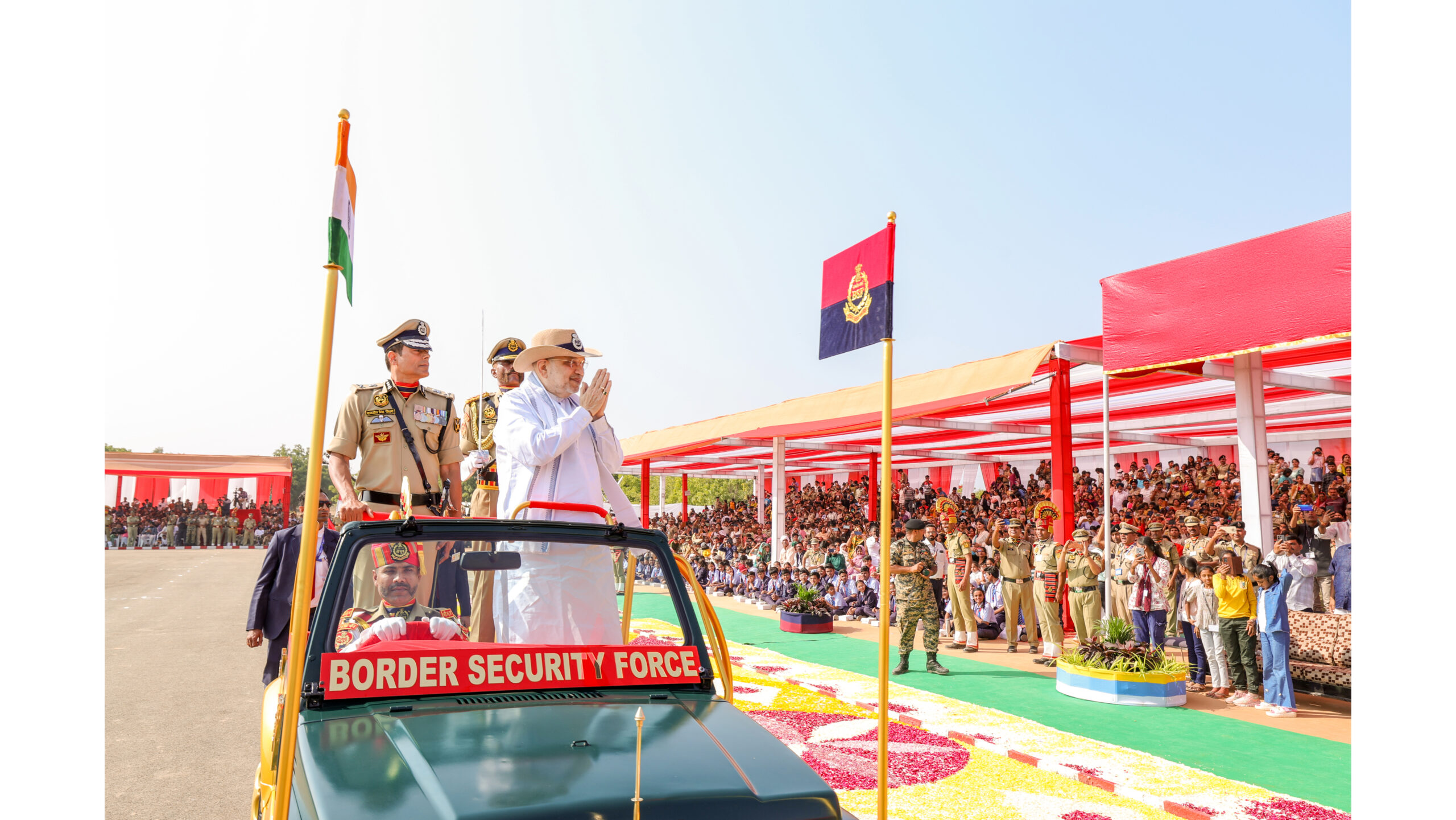 भुज में BSF हीरक जयंती पर बोले अमित शाह