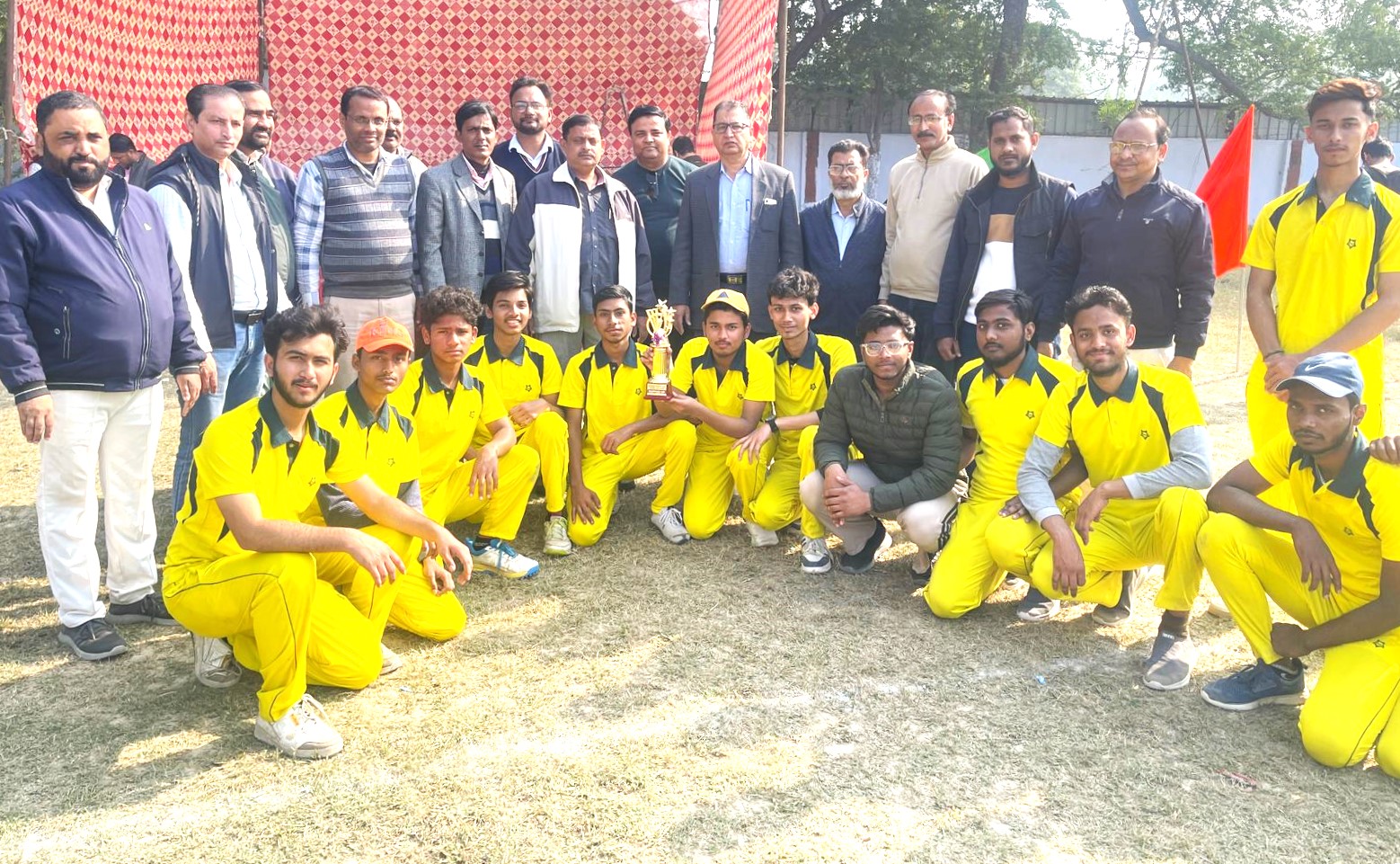 Photo of खेल भावना के साथ फैज-ए-आम इंटर कॉलेज के वार्षिक खेल कूद आयोजन सम्पन्न