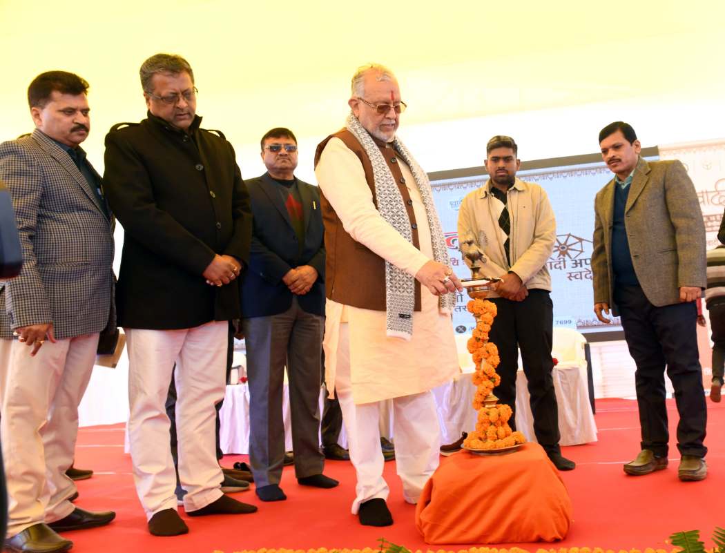 Photo of खादी भारत की आज़ादी, स्वदेश और स्वावलंबन का प्रतीक है-सुरेश कुमार खन्ना