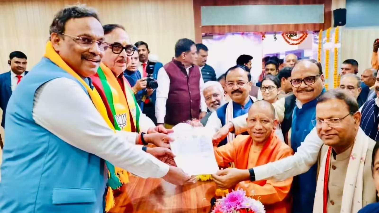 Photo of पंकज चौधरी बनेंगे यूपी भाजपा अध्यक्ष, CM योगी ने राष्ट्रीय परिषद सदस्य के लिए दाखिल किया नामांकन