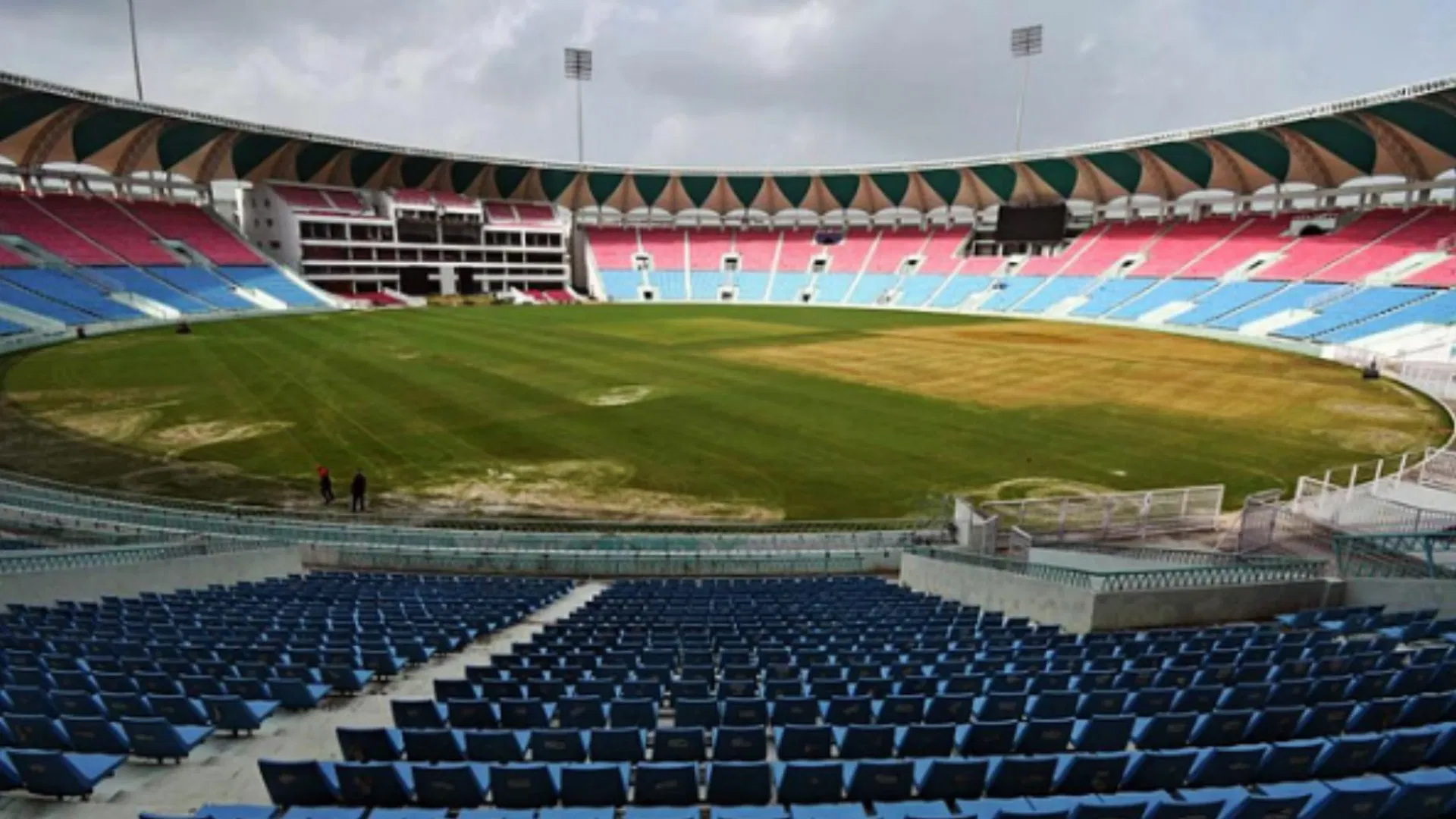 Photo of इकाना स्टेडियम में 17 दिसंबर को भारत–दक्षिण अफ्रीका टी-20 मुकाबला