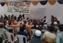 Photo of 77वें गणतंत्र दिवस पर दादा मिया चौराहे पर फहराया गया तिरंगा, संविधान की रक्षा का संकल्प