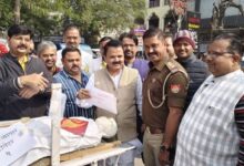 Photo of सोना-चांदी की कीमतों में बेतहाशा बढ़ोतरी से सर्राफा व्यापार वेंटिलेटर पर, सरकार के खिलाफ निकाली ‘वेंटीलेटर यात्रा’