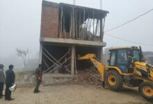 Photo of अवैध प्लाटिंग पर बड़ा एक्शन: कानपुर में 11 बीघा क्षेत्रफल में ध्वस्तीकरण