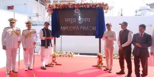 Photo of भारतीय तटरक्षक बल की बहुआयामी भूमिका ने हमारे विरोधियों को स्पष्ट संदेश दिया है कि किसी भी दुस्साहस का साहसिक और उचित जवाब दिया जाएगा- राजनाथ सिंह 