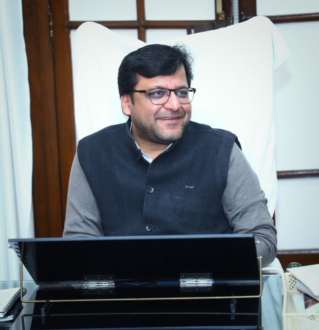 Photo of आबकारी एवं मद्यनिषेध लक्ष्य के सापेक्ष 91.46 प्रतिशत का राजस्व अर्जित-नितिन अग्रवाल