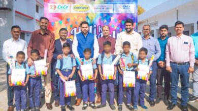 Photo of लुलु हाइपरमार्केट ने अनाथ बच्चों संग मनाई होली, ‘हैप्पी होली’ अभियान में बांटी खुशियाँ