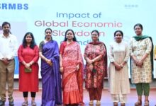 Photo of वैश्विक मंदी पर चर्चा, लेकिन युवाओं के रोजगार संकट पर सवाल