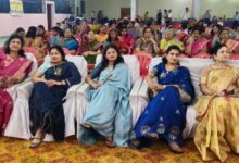Photo of होली मिलन में सामाजिक मुद्दों पर चर्चा से ज्यादा औपचारिकताओं का बोलबाला