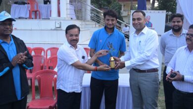 Photo of चांसलर कप में रोमांचक मुकाबले, लखनऊ विश्वविद्यालय और AKTU की दमदार जीतहेडलाइन