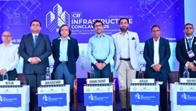 Photo of एक्सप्रेसवे, एयरपोर्ट और स्मार्ट सिटी से बदलेगा उत्तर प्रदेश का भविष्य