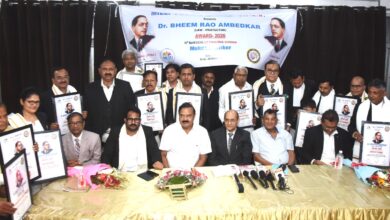Photo of ‘लॉ प्रोटेक्टर अवार्ड’ से गूंजा प्रेस क्लब, सामाजिक न्याय के सिपाहियों को सलाम