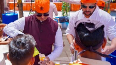 Photo of बैसाखी पर लुलु हाइपरमार्केट की सेवा—गुरुद्वारे में लगा भव्य लंगर