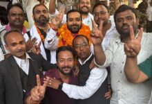 Photo of लखनऊ बार में तिवारी का जलवा: 479 वोटों से संयुक्त मंत्री पद पर शानदार जीत