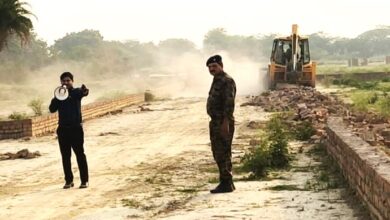 Photo of अवैध प्लाटिंग पर KDA का बुलडोजर, 66 बीघा में चला ध्वस्तीकरण अभियान