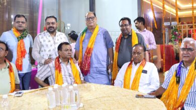 Photo of गुप्ता परिवार के यहाँ सजी भव्य ‘माता जी की चौकी’: उमड़ा लखनऊ के दिग्गज व्यापारियों का हुजूम