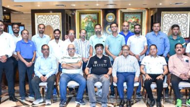Photo of कानपुर बैडमिंटन एसोसिएशन की पहली AGM में ‘सुपर स्मैश’: विजय विला में जुटा दिग्गजों का मेला, ग्रीन पार्क में मचेगा ‘स्टेट लेवल’ का गदर!