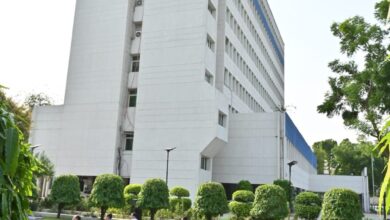 Photo of एसबीआई लखनऊ में योगोत्सव: ‘स्वस्थ बुढ़ापे’ का मंत्र