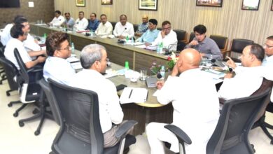 Photo of यूपी के सहकारी बैंक कर्मचारियों का 30 साल का इंतजार खत्म; योगी सरकार ने दी वेतन पुनरीक्षण को हरी झंडी