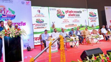Photo of यूपी में पहली बार ‘स्मॉल लाइवस्टॉक कॉन्क्लेव-2026’ का शंखनाद; भेड़, बकरी पालन पर योगी सरकार दे रही 90% तक की भारी छूट