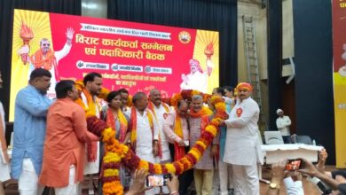 Photo of मिशन 2027 के लिए सर्वजन हित पार्टी ने फूंका चुनावी बिगुल: लखनऊ में हुआ विराट कार्यकर्ता सम्मेलन