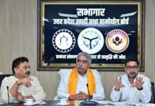 Photo of सरकारी वादों के बीच बिजली बिलों के बोझ से हलकान बुनकर