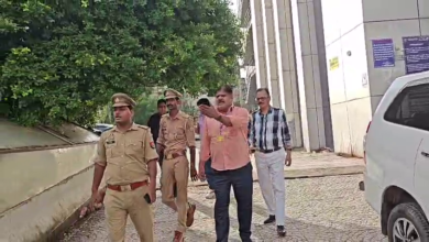 Photo of रतन स्क्वायर पासपोर्ट कार्यालय पर दलालों का सफाया