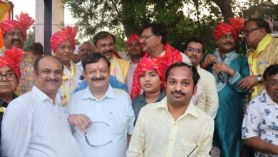 Photo of महाराजा अग्रसेन जयंती पर भव्य शोभायात्रा, 18 गोत्रों की झांकियों ने जगाया सामाजिक एकता का संदेश
