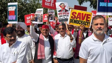 Photo of लोकतंत्र पर सबसे बड़ा हमला: चुनाव आयोग के खिलाफ ‘इण्डिया’ ब्लॉक का हल्ला बोल,