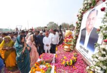 Photo of नेताजी का मार्ग ही हमारा संकल्प: सैफई में उमड़ा जनसैलाब